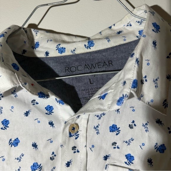 BNWT Rocawear dress-shirt - Picture 4 of 7